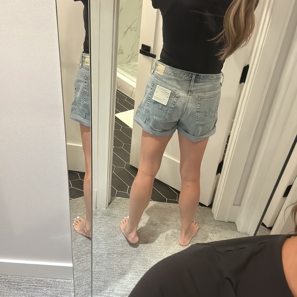 AG The Hailey Ex-Boyfriend Roll-Up Short - Picture 4 of 4